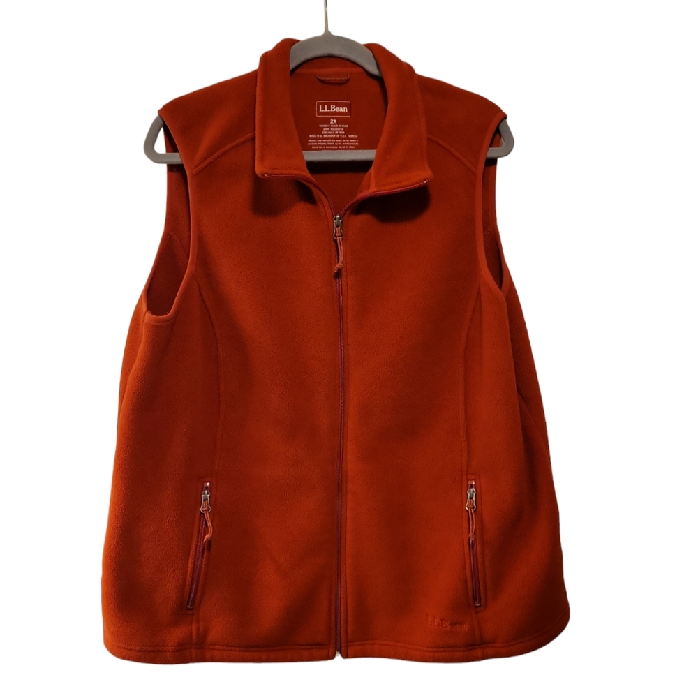 L.L.Bean, Vest, Zip Up, Collar, Zipper Pockets Front, Women's sz 2x, L- 27 Inche